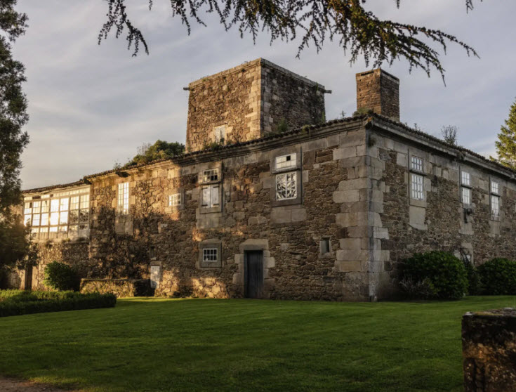 Pazo de Vilar de Francos, Spain